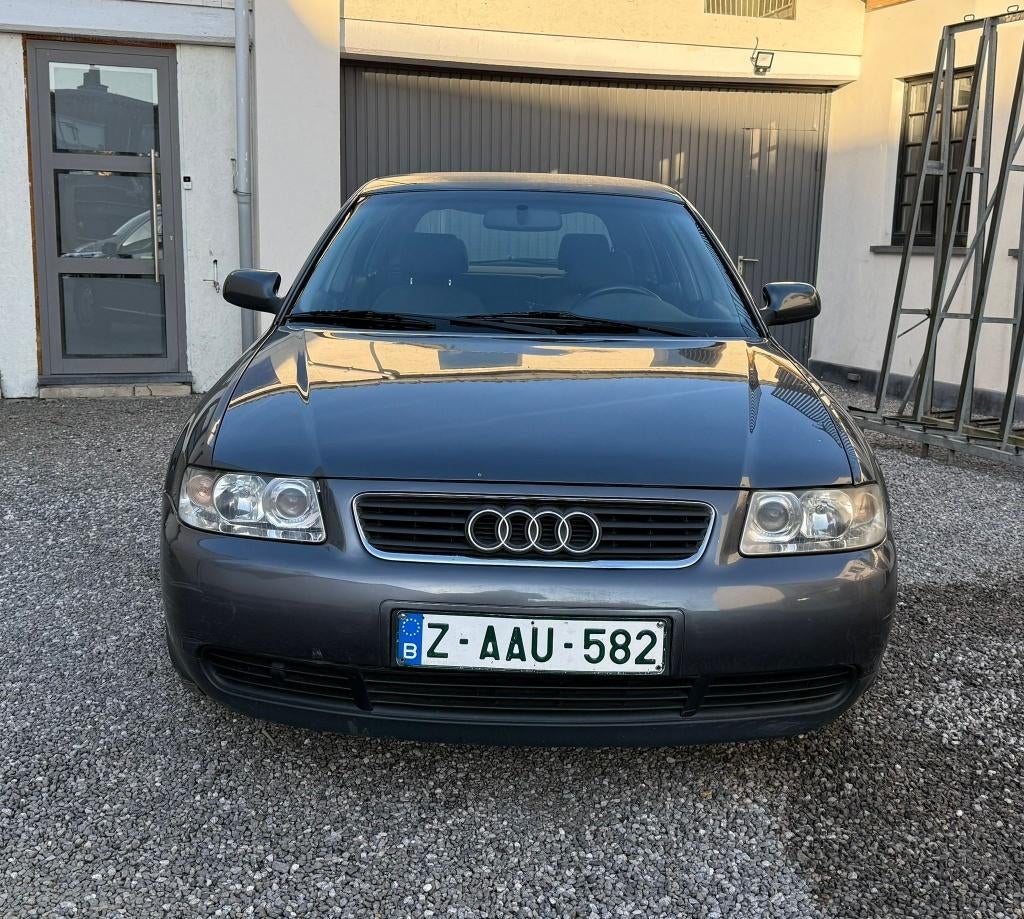 AUDI A3 ESSENCE 2001 /EURO 4, Autos, Audi, Achat, Entreprise, Boîte manuelle, Noir