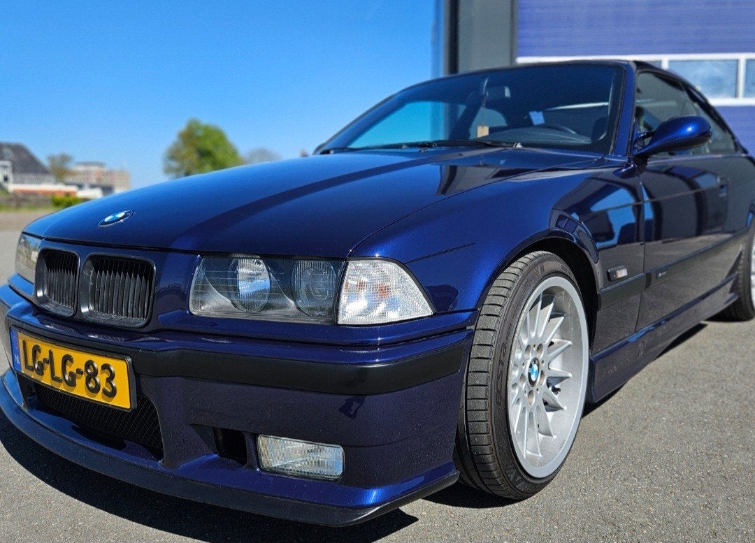 BMW E36 328i Coupé | Bleu de Montréal | Emballage M original, Autos, Cuir, Achat, Noir, 6 cylindres