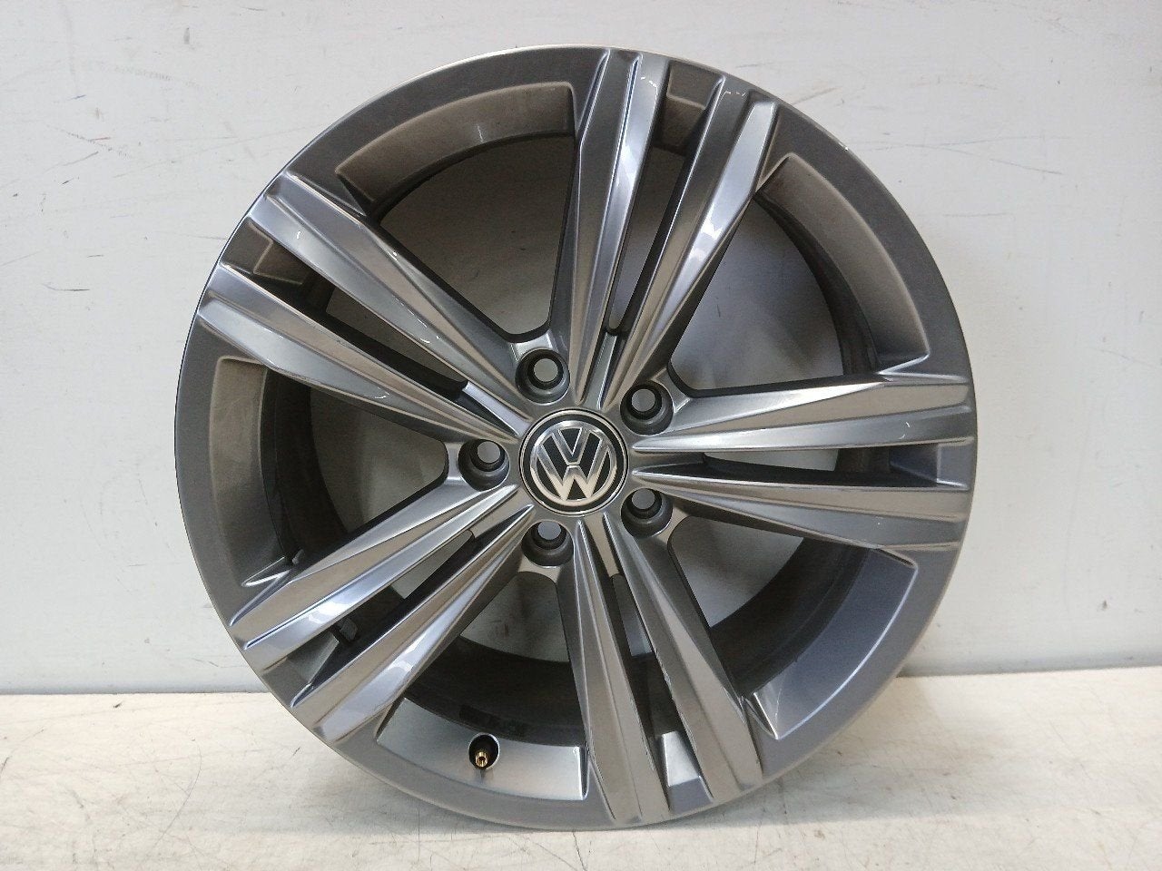 Velg Volkswagen Passat, Autos : Pièces & Accessoires, Onderdelen@venauto.nl, Van der Ven Autorecycling B.V., Ettenseweg 76, 4706 PB Roosendaal, The Netherlands