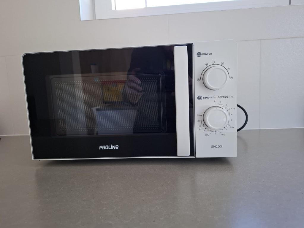Microgolfoven PROLINE SM200, Elektronische apparatuur, Microgolfovens, Ophalen, Microgolfoven, Nieuw, Draaiplateau