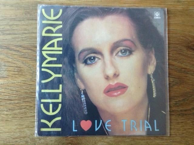 single kelly marie, Enlèvement ou Envoi, Autres genres, 7 pouces, Housse de protection extérieure