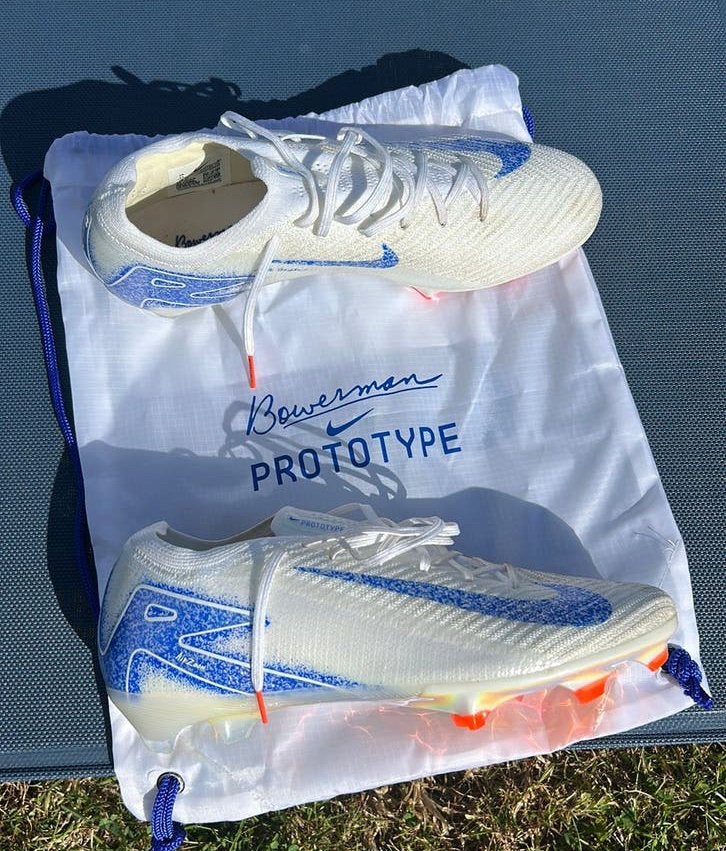 Exclusieve Nike Mercurial Vapor Elite maat 45 Nieuw, Enlèvement, Neuf, Chaussures