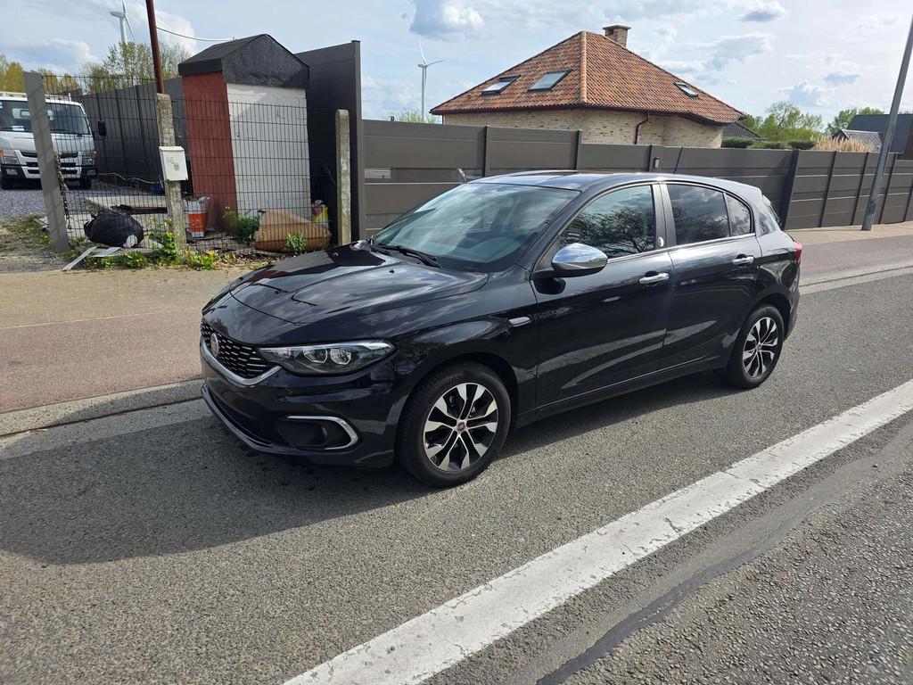 Fiat Tipo 1.6 MultiJet Mirror Bus. S 2019' 1°EIG. ZEER GOED, Auto's, Stof, Gebruikt, 4 cilinders, https://public.car-pass.be/vhr/bb70fa06-f927-4f3f-9d82-4b39f314a593