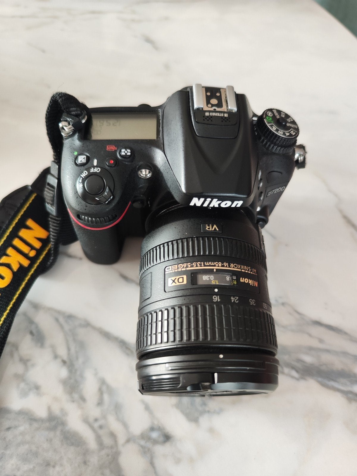 Nikon D7200, Enlèvement, Batterie, Nikon