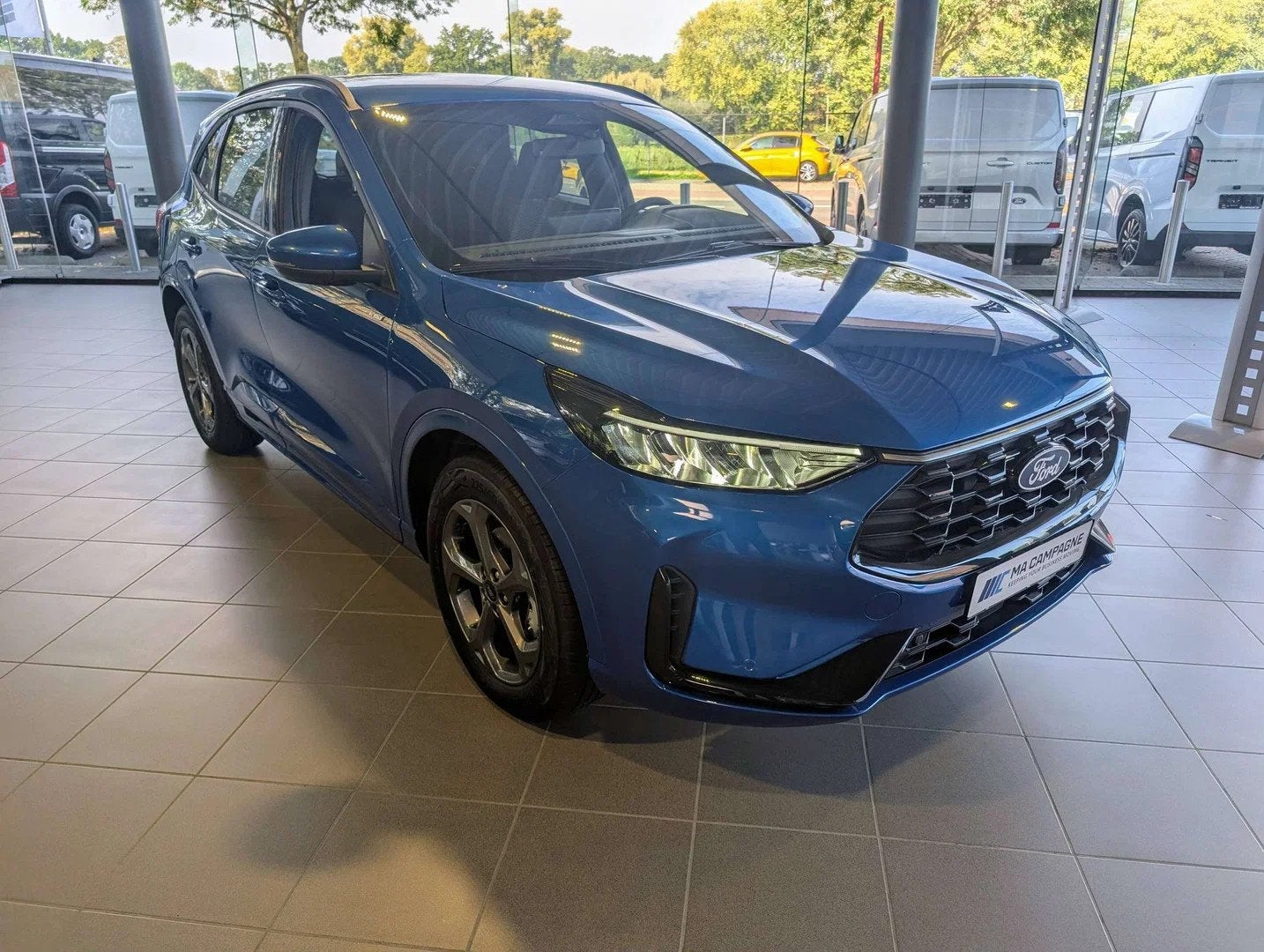 Ford Kuga ST-Line 1.5i EcoBoost 186pk A8 automaat (bj 2025), Auto's, Automaat, 4 deurs, Stof, Gebruikt