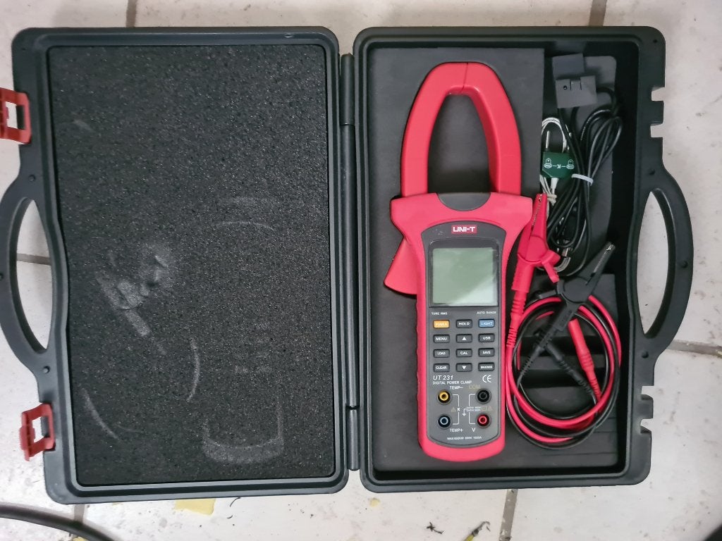 UNI-T UT231 Digital Power Clamp Meter, Ophalen of Verzenden, Zo goed als nieuw, Elektriciteit