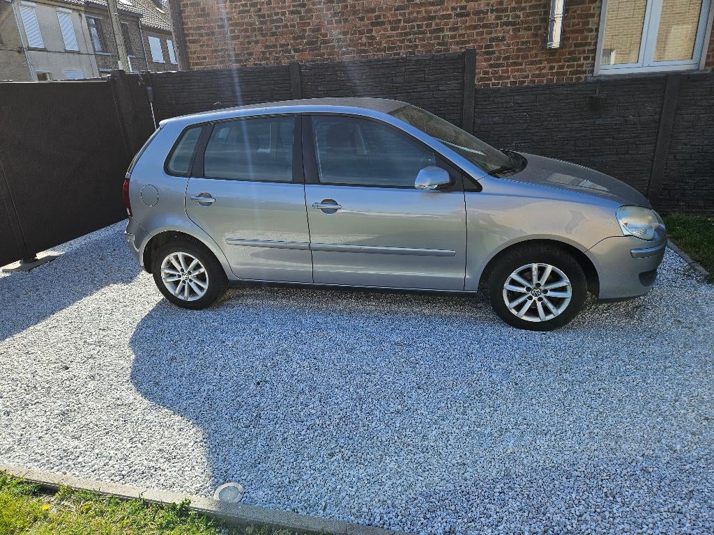 VW POLO 1.4 TDI, Argent ou Gris, Achat, Boîte manuelle, Airbags