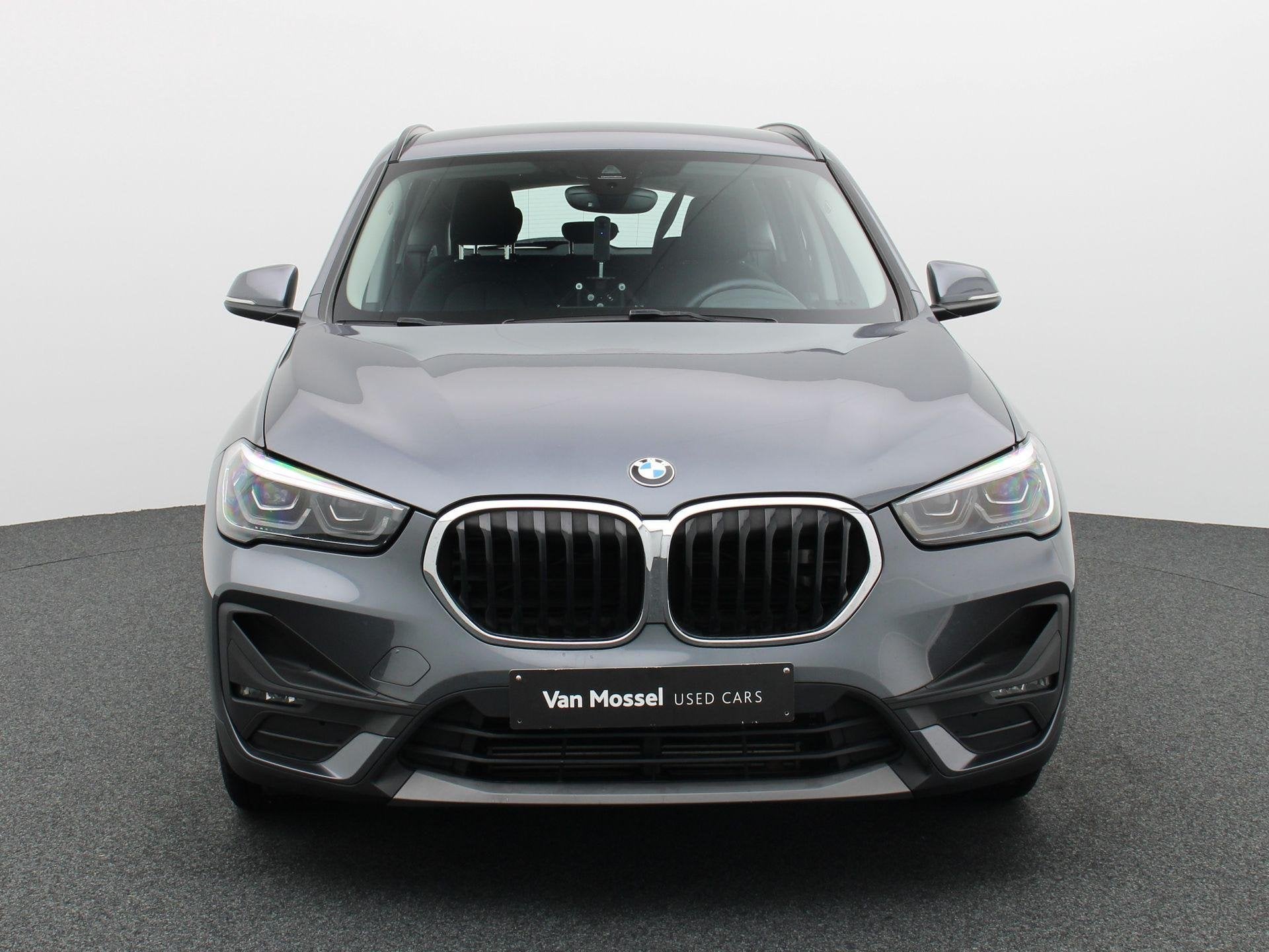 BMW X1 xDrive25e (162 kW) (automatique), X1, Argent ou Gris, Achat, Entreprise