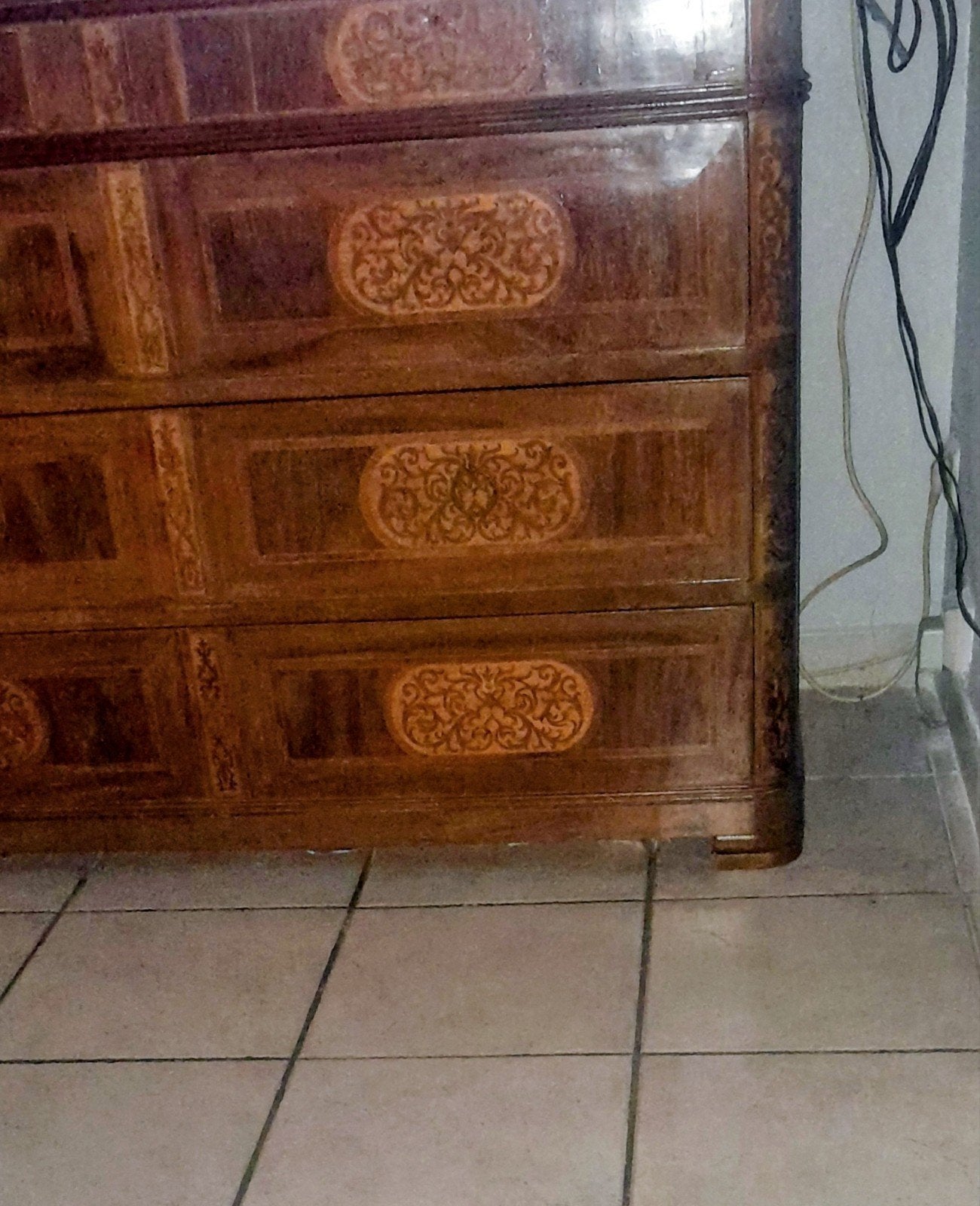 Commode ancienne