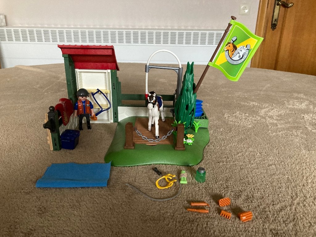 Playmobil Paardenwasplaats ( set + doos en boekje) 5-12 j, Ophalen of Verzenden, Gebruikt, Country