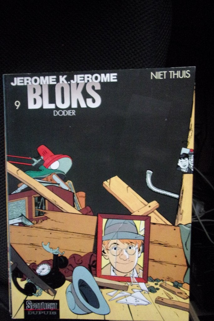 jerome k bloks nr 9  niet thuis , softcover in nieuwe staat, Boeken, Ophalen of Verzenden
