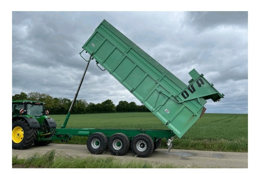 Benne agricole à volume tridem recherchée, Enlèvement