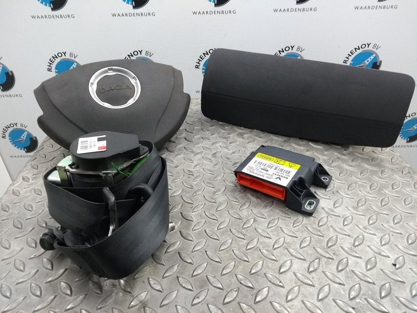 DACIA SANDERO 1.2 LAUREATE LPG AIRBAG SET 2011, Ophalen of Verzenden, Gebruikt, ARN erkend