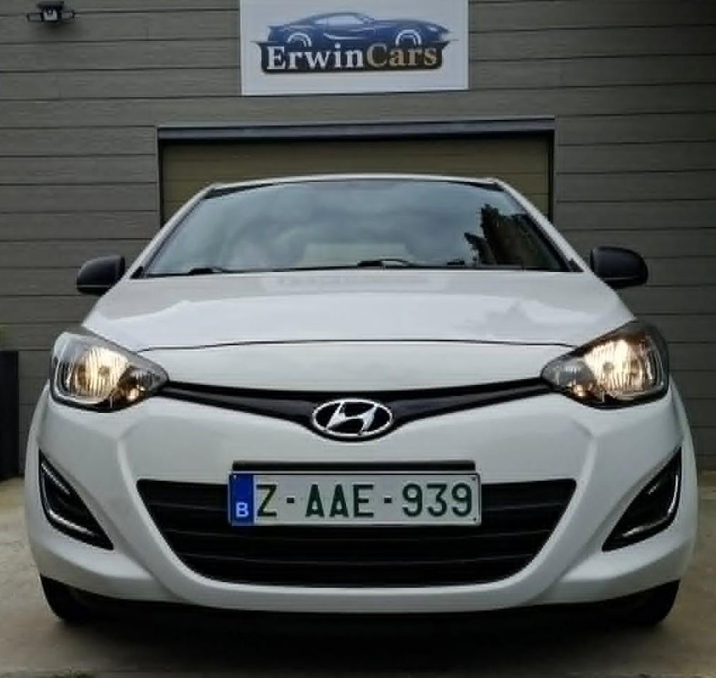 Hyundai i20 1.2i Airco, Voorwielaandrijving, Euro 5, Stof, 4 cilinders