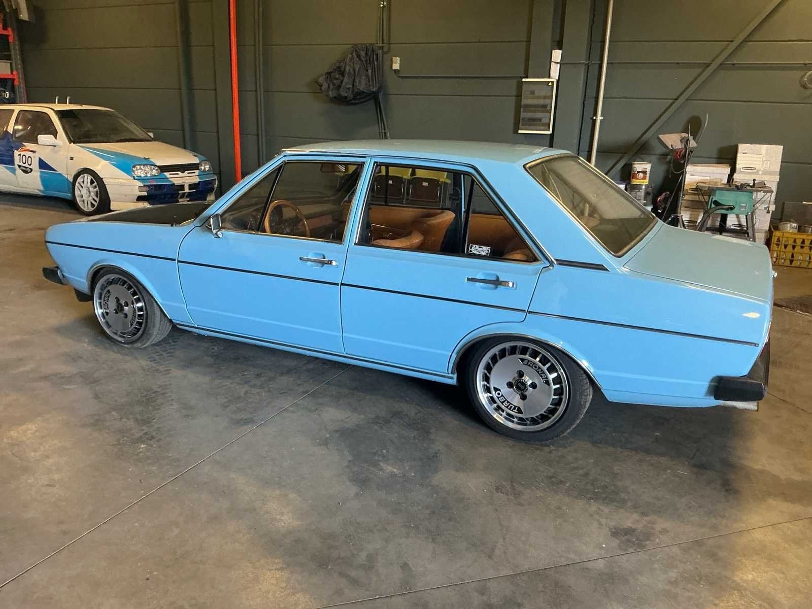Audi - Audi 80 - 80 B1 - Voiture classique, Autos, Achat, Entreprise, Boîte manuelle, Berline