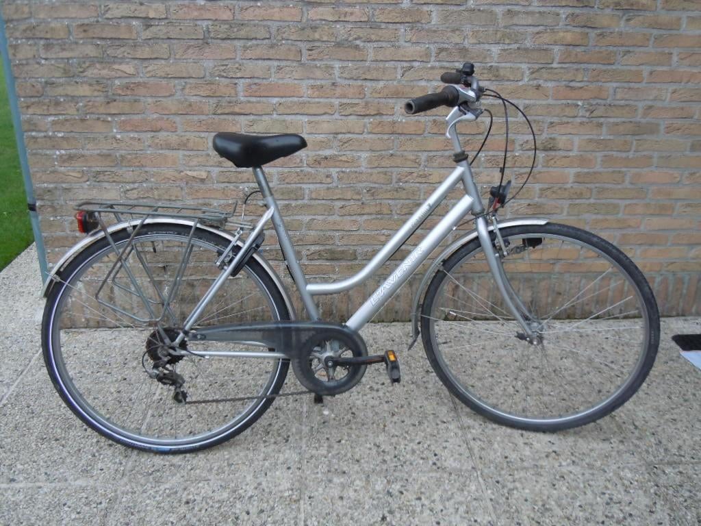 damesfiets lavenier, Fietsen en Brommers, Ophalen of Verzenden, Versnellingen