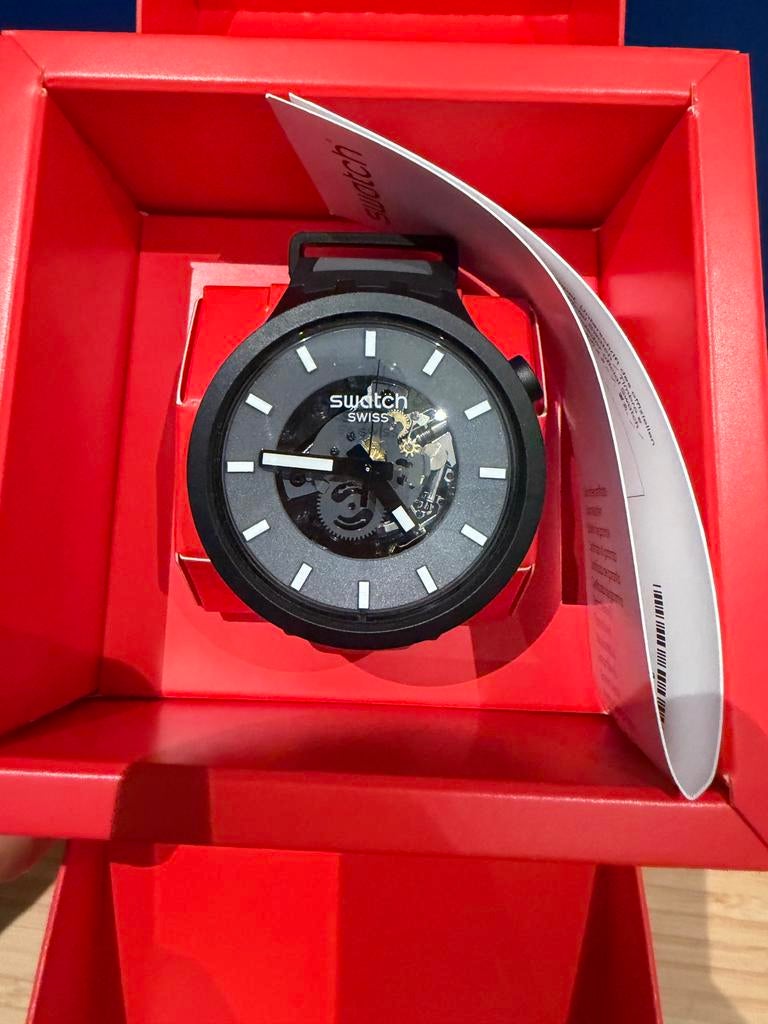 Montre homme Swatch neuve, Handtassen en Accessoires, Horloges | Heren, Overige materialen, Polshorloge, Nieuw, Ophalen of Verzenden