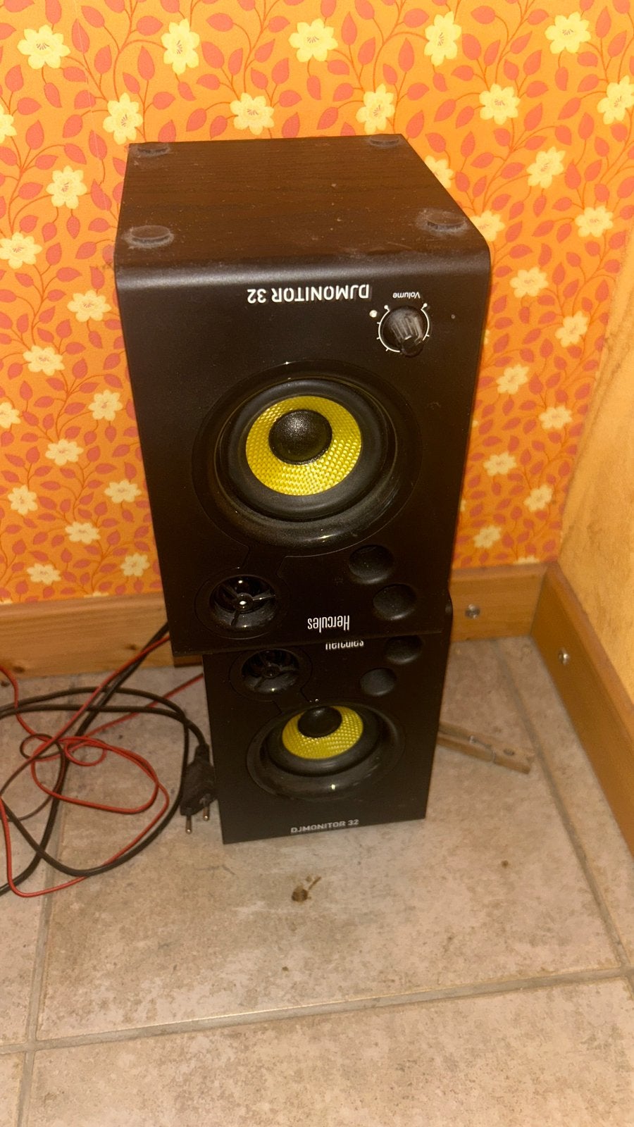 Muziek Boxen, Computers en Software, Pc speakers, Ophalen, Zo goed als nieuw