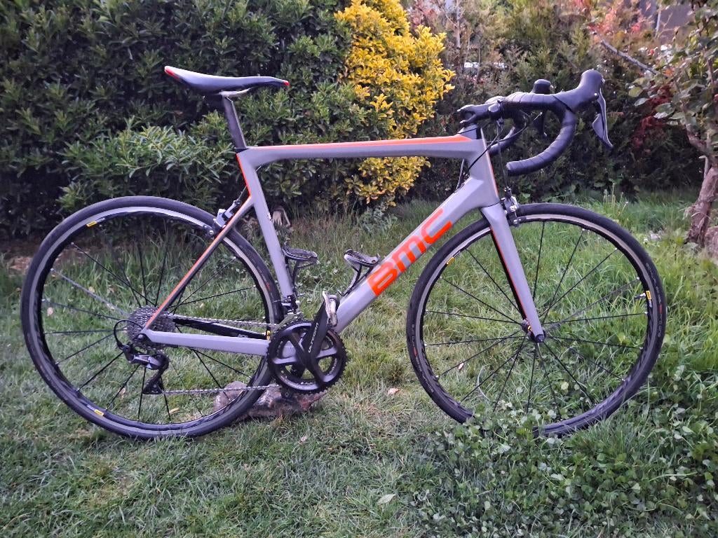 BMC Teammachine SLR02 One carbone – 58 – excellent état, Vélos & Vélomoteurs, Vélos | Vélos de course, Comme neuf, Hommes, Autres marques