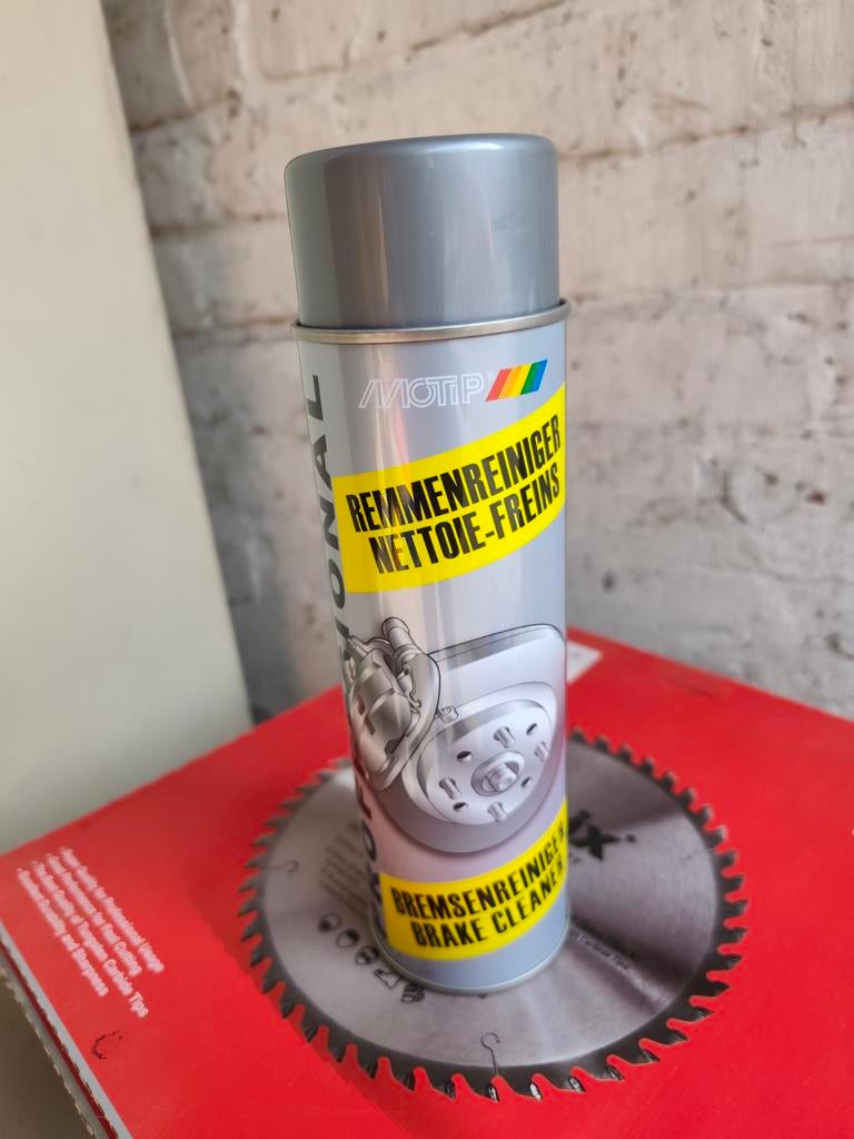 Nettoyant frein, Enlèvement