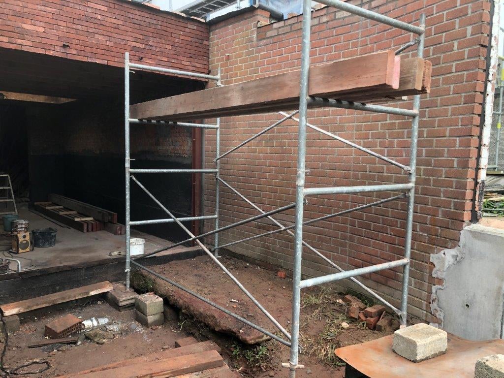 Metserstelling Kaders & Layher Alround, Ophalen, Zo goed als nieuw, Gevelsteiger, 5 meter of hoger