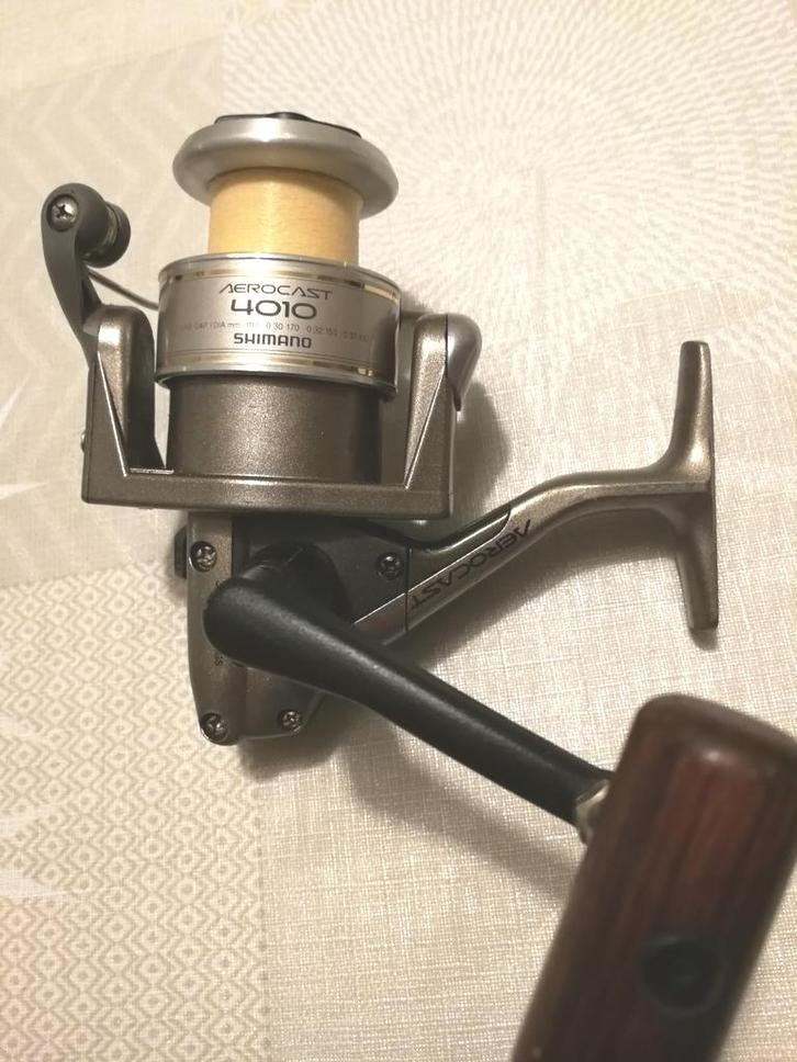 Shimano aeroast 4010. Zie foto's, zie beschrijving, Enlèvement, Utilisé, Moulinet