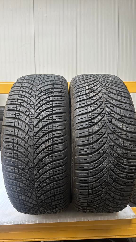 205/50R17  205/50/27  205/50/17 4seasons merk goodyear, Ophalen