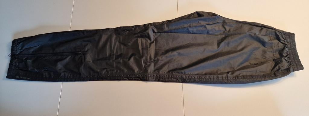 Pantalon de pluie Quechua M/W32 L33, noir, neuf, Enlèvement ou Envoi