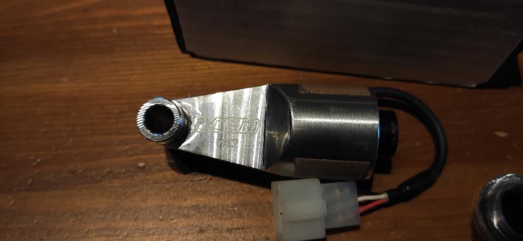Axc sim Truebrake, Enlèvement ou Envoi, Utilisé
