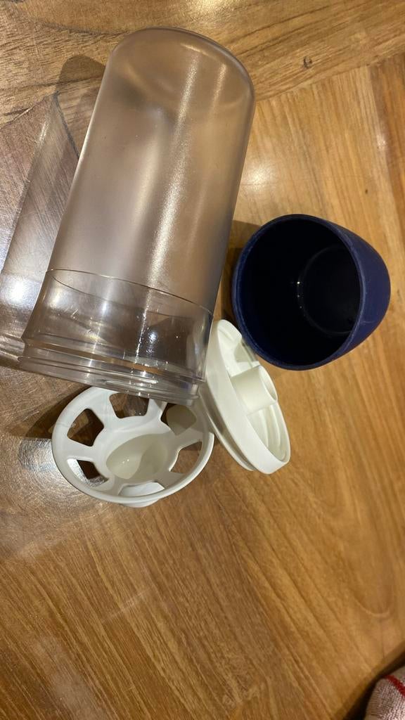 Tupperware strooier vb suiker muisjes of andere 4stuks, Enlèvement, Utilisé