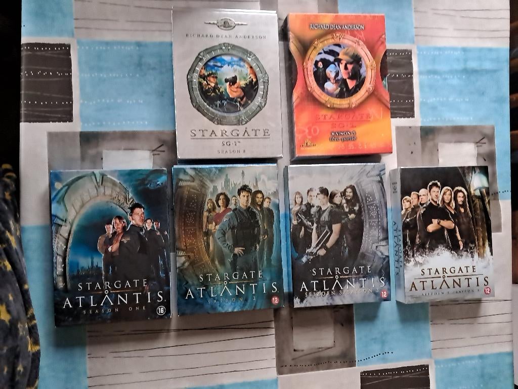 Stargate atlantis / Stargate SG 1, Coffret, Science-Fiction et Fantasy, Enlèvement, Utilisé