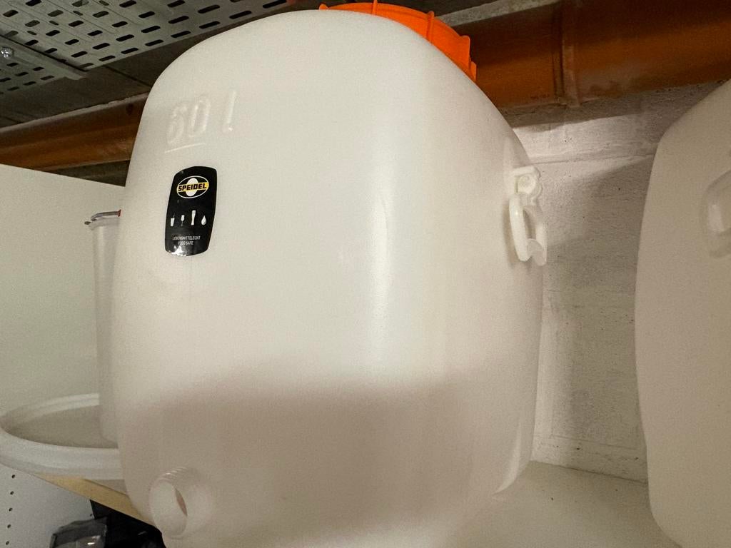 Cuve de fermentation plastique alimentaire 60L, Enlèvement ou Envoi, Comme neuf
