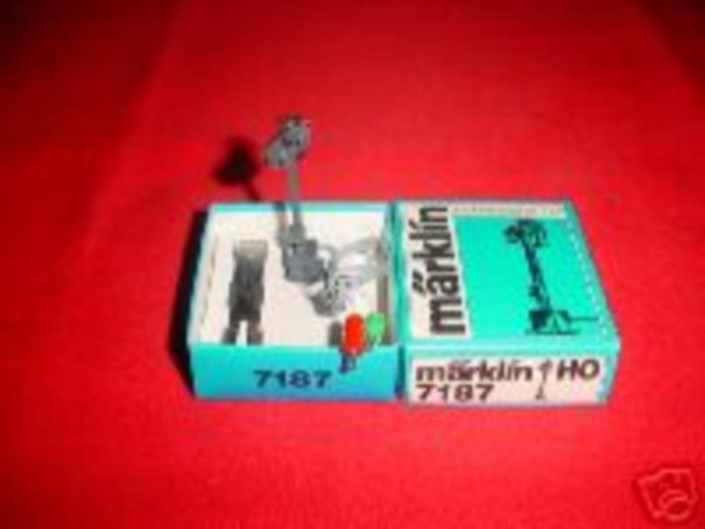 7187 MARKLIN HO- 1 X SIGNAL AVANT/SIGNAL ADVANCE MARKLIN, Hobby & Loisirs créatifs, Trains miniatures | HO, Comme neuf, Autres types