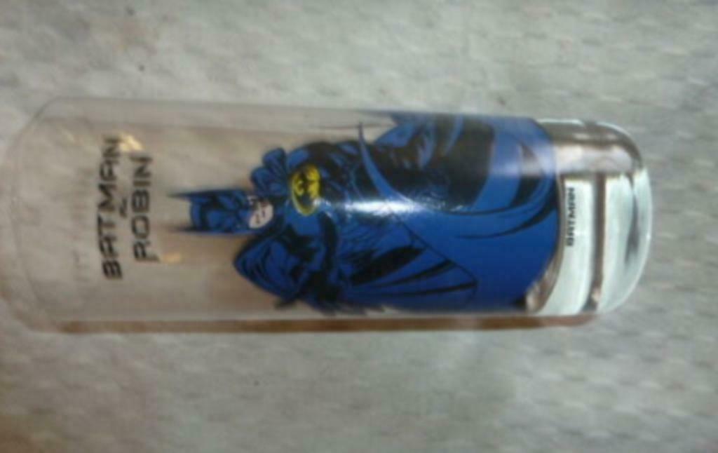 #A limonade glas QUICK - BATMAN & ROBIN ' Batman ', Verzamelen, Ophalen of Verzenden, Nieuw, Frisdrankglas