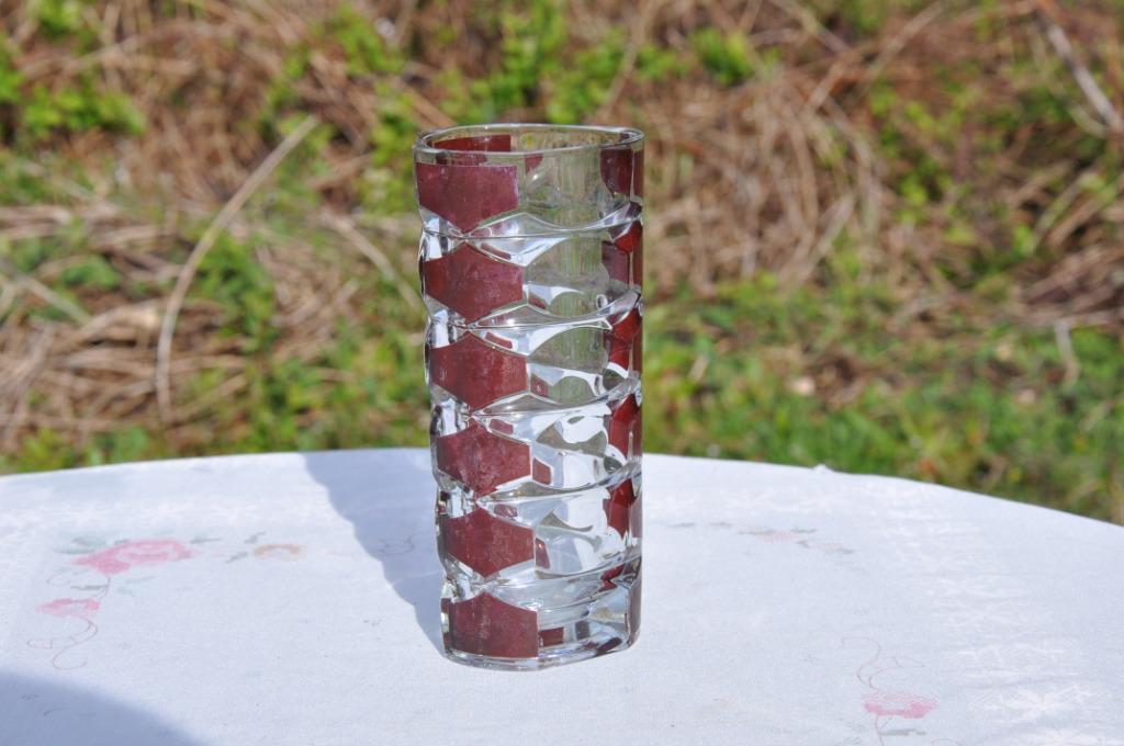 vase triangulaire blanc et bordeau, Enlèvement ou Envoi, Utilisé, Blanc, Verre