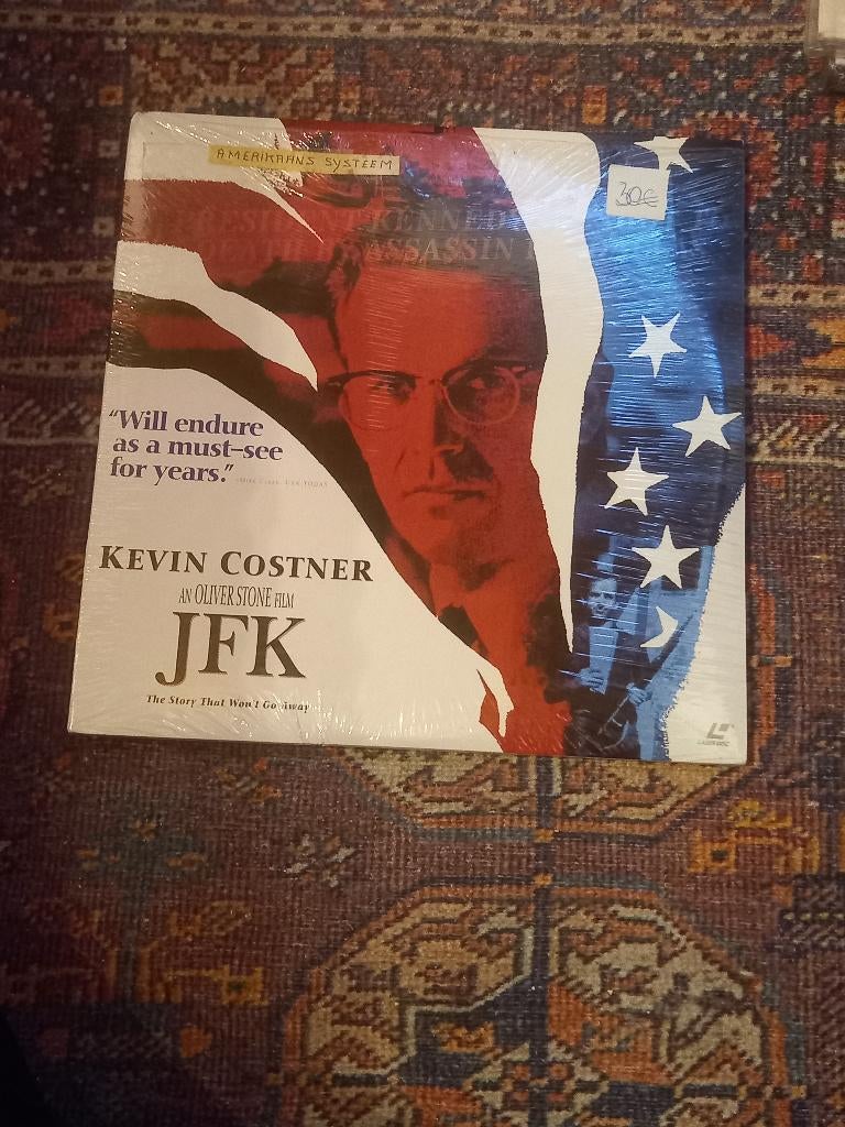 Dubbele Laserdisc van Kevin Costner, Enlèvement ou Envoi, Comme neuf
