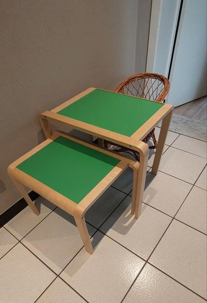Kindertafeltjes per stuk te koop, Ophalen