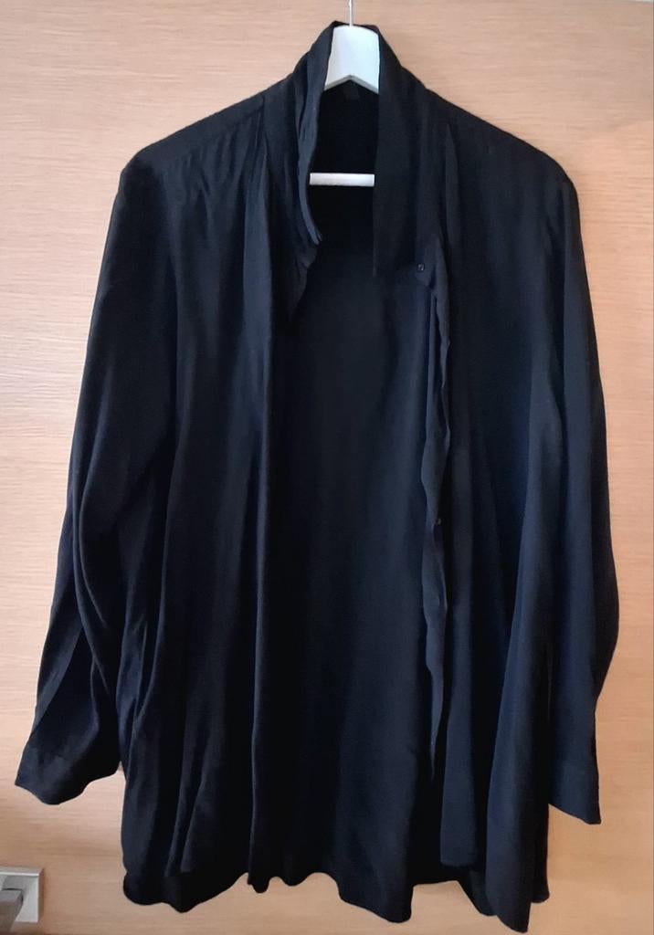 Jolie chemisier Trf Zara noir xl, Vêtements | Femmes, Enlèvement ou Envoi, Noir