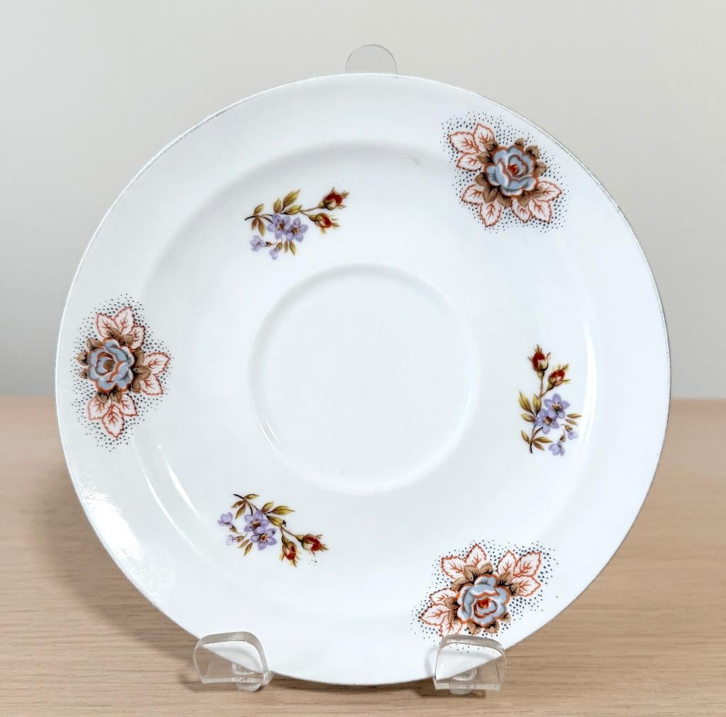 Limoges France Unique / Ronde ondertas / Rond bordje / 17 cm, Verzamelen, Ophalen of Verzenden, Gebruikt, Porselein, Kop en/of schotel