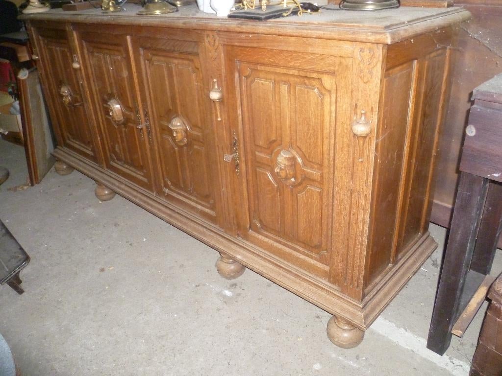 MASSIEF EIKEN OUDE DRESSOIR, Ophalen