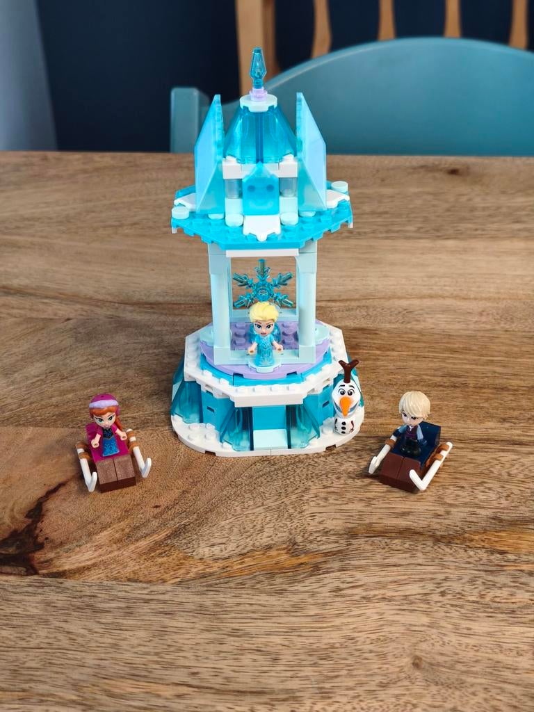 Lego Disney Frozen 43218 : Anna & Elsa's Magical Carousel, Enlèvement ou Envoi, Lego