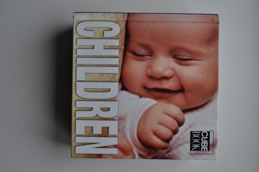 CHILDREN - Fotoboek, Ophalen of Verzenden, Zo goed als nieuw
