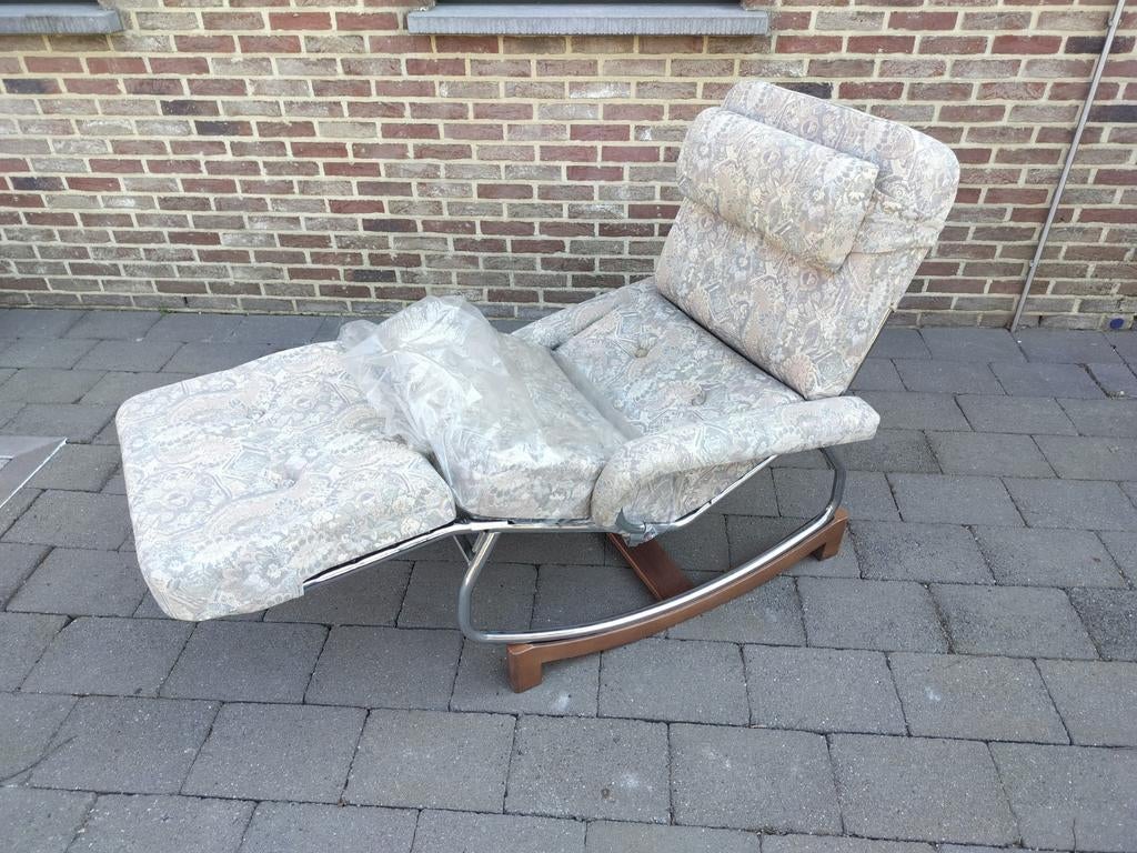 Vintage Lama schommelstoel, Ophalen