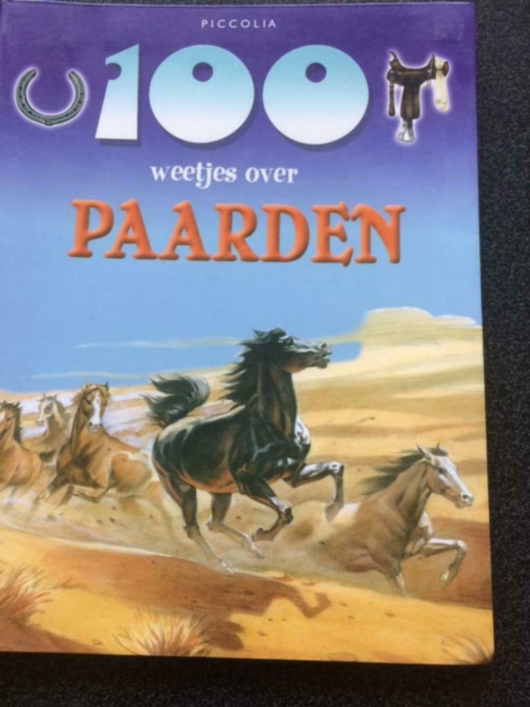 boek 100 weetjes over paarden  super goede staat, Ophalen, Zo goed als nieuw, Paarden of Pony's
