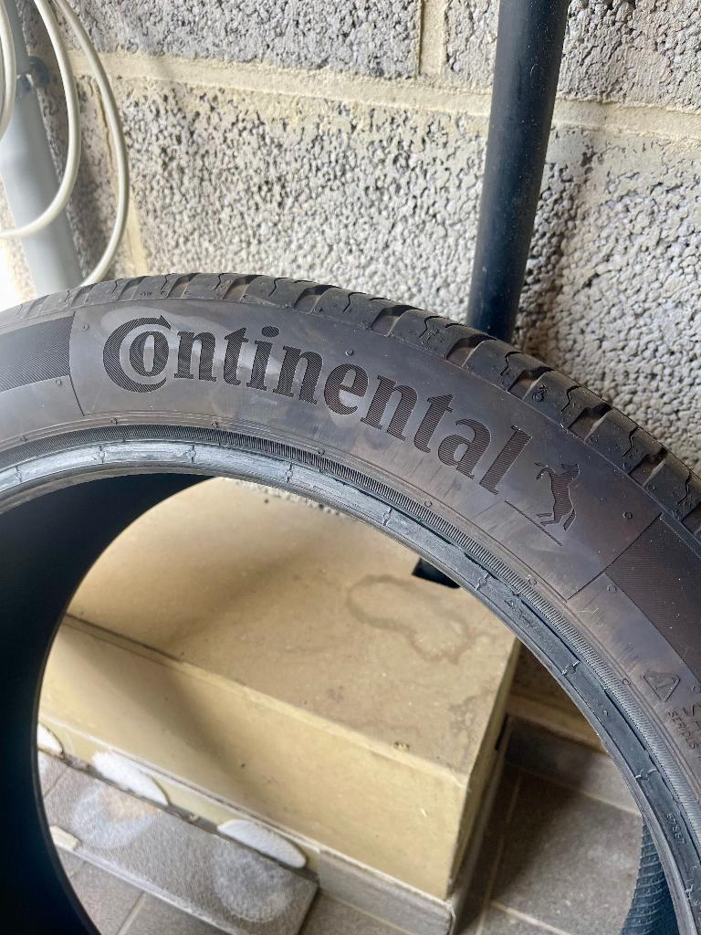 1x 225/45R18Y XL zomerbanden - Continental EcoContact6, Auto-onderdelen, Banden en Velgen, 18 inch, Gebruikt, Ophalen of Verzenden