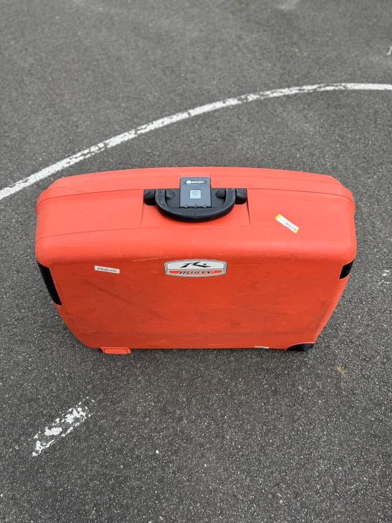 Delsey harde reiskoffer orange, Handtassen en Accessoires, Koffers, Ophalen, Zo goed als nieuw, Hard kunststof
