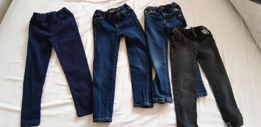 Pakket jeansbroeken meisje maat 110, Kinderen en Baby's, Gebruikt, Meisje, In extenso, Ophalen