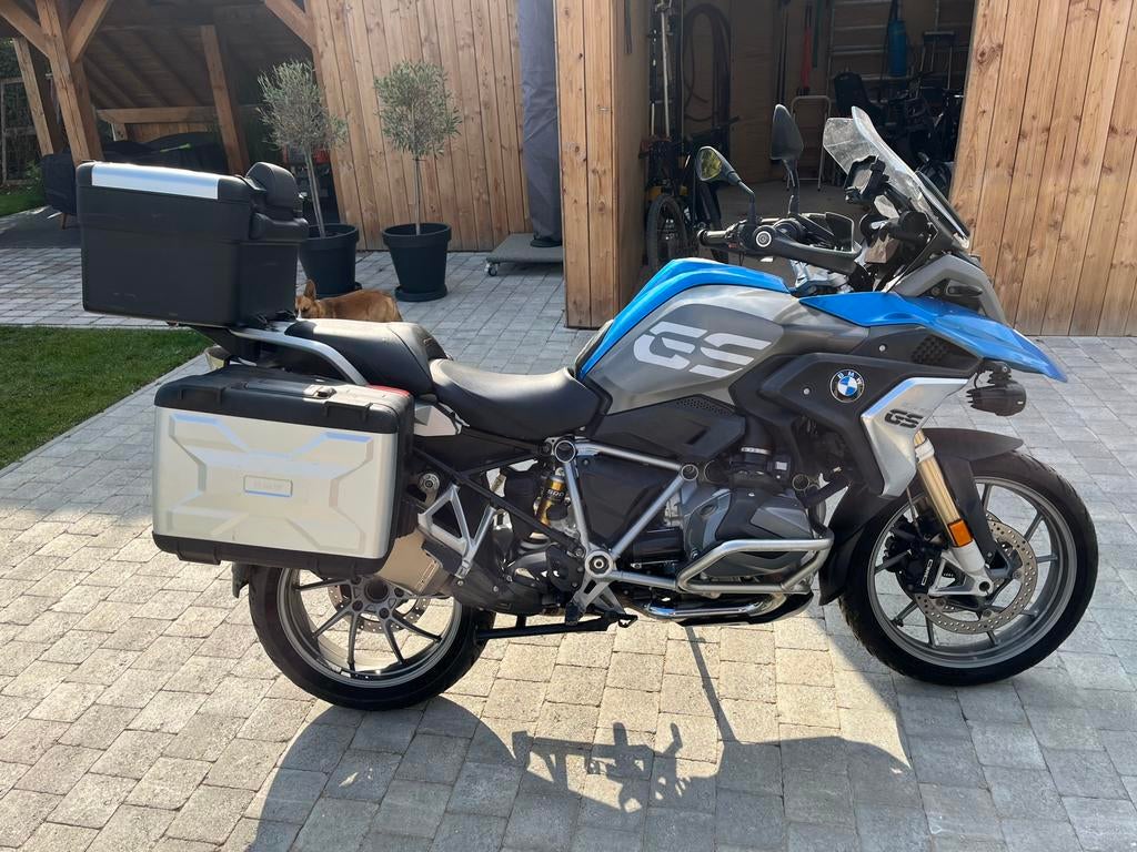 Bmw gs 1250 met sportuitlaat Akrapovic, Motoren, 2 cilinders, Particulier, Meer dan 35 kW, Toermotor
