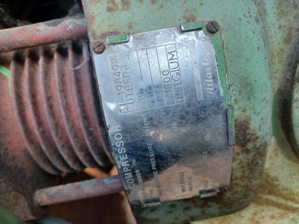 Compressor atlas copco, groot debiet., Ophalen