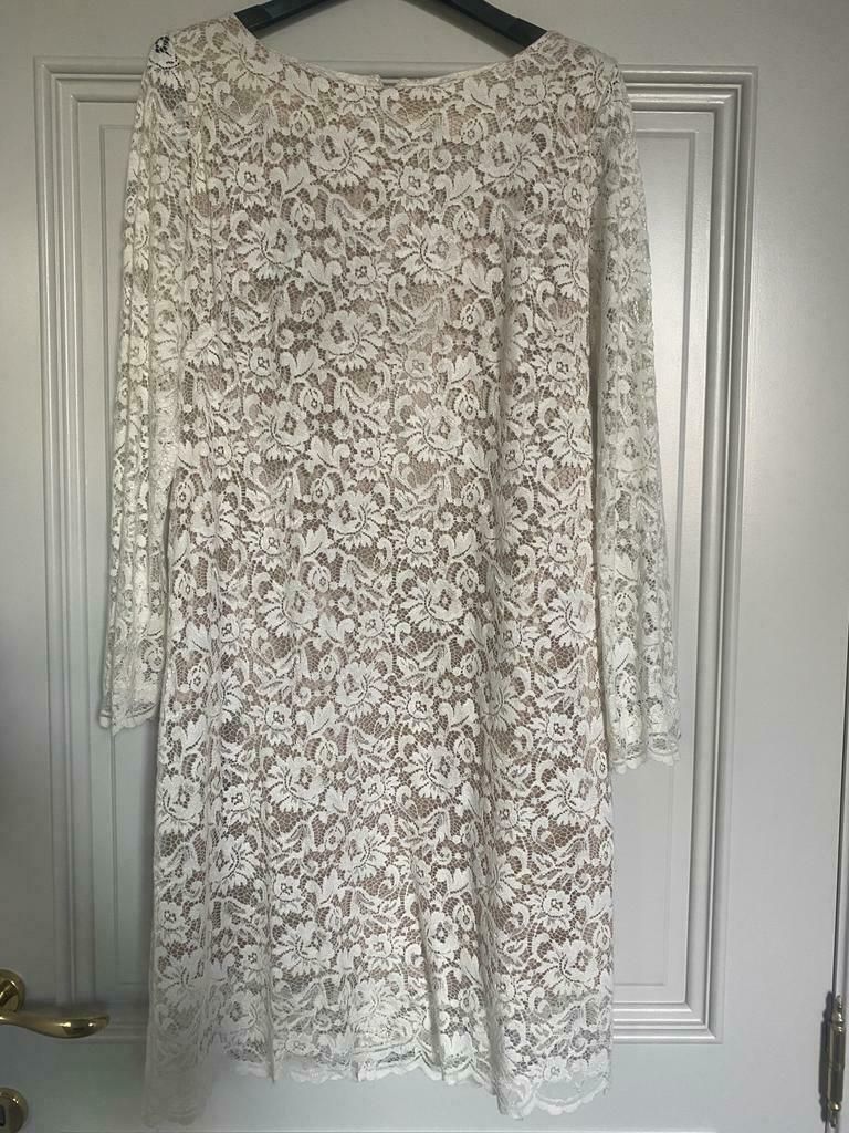Crèmekleurige jurk Imperial 38, Imperial, Ophalen of Verzenden, Zo goed als nieuw, Maat 38/40 (M)